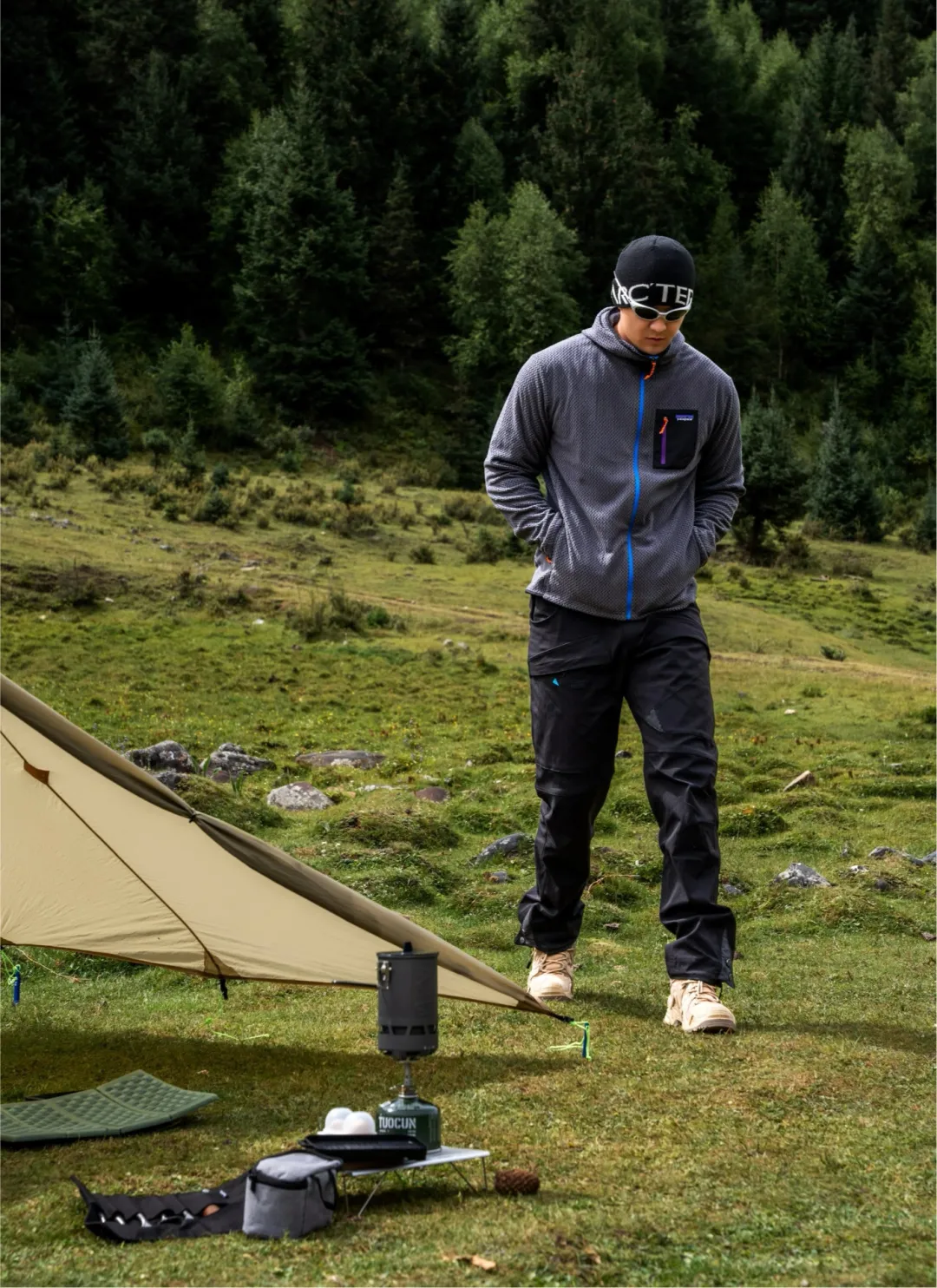 5507 P124 PATAGONIA REI ， ， 。PATAGONIA ， 。 ：Dark Gray Coffee Brown Black Royal Blue Purple Khaki White Yellow Blue Red Green 11 patagonia ： Breathable : ： Size ： S （ 112 69 64 46） M（ 116 71 65 48） L （ 120 73 66 50） XL（ 124 75 67 52） 170cm，80-130 S 170-175cm，130-150 M 175-180cm，150-170 L 180-185cm，170-190 XL